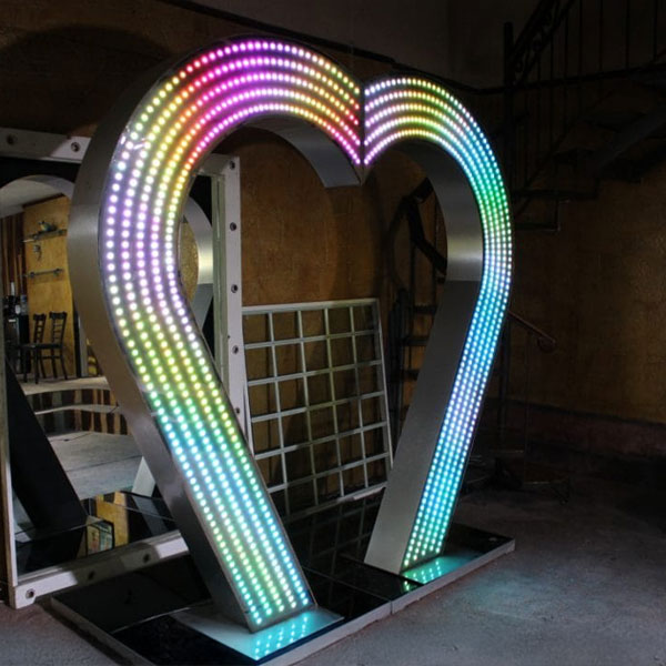 corazon-gigante-led-lght-05